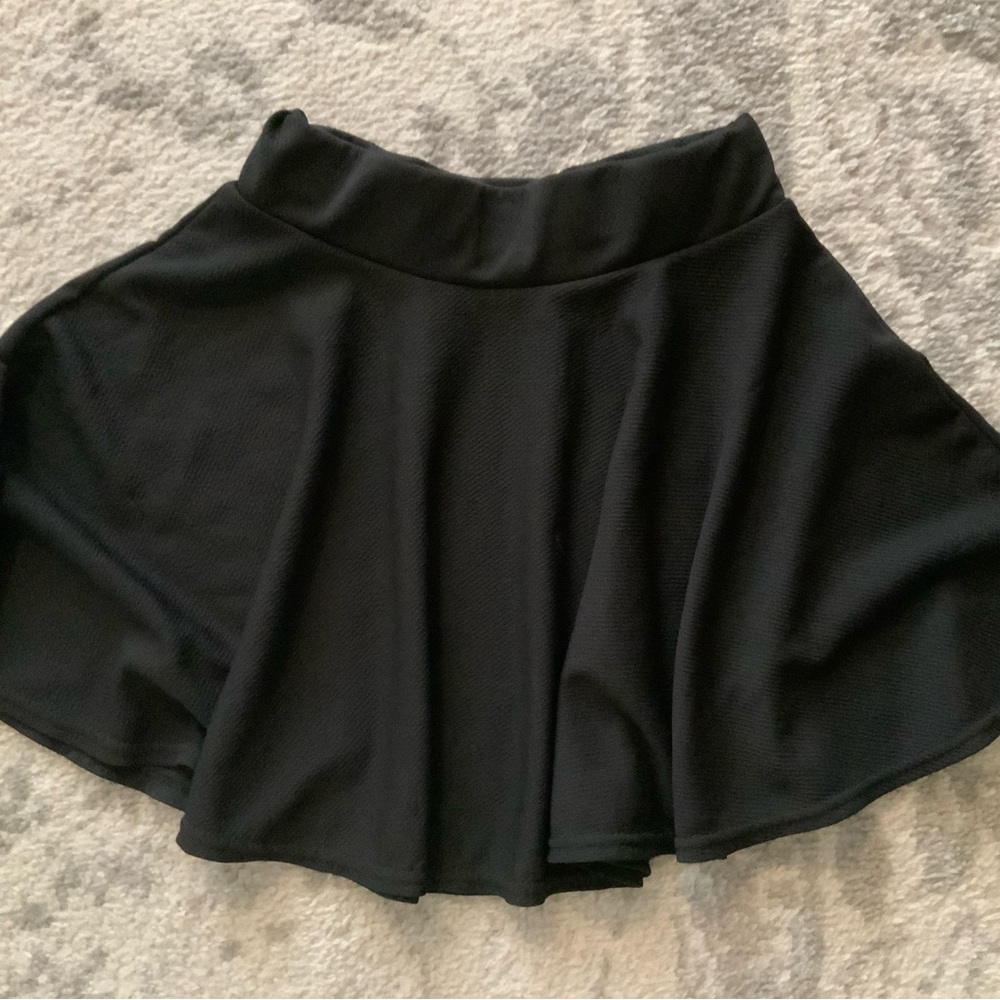 Black Skirt